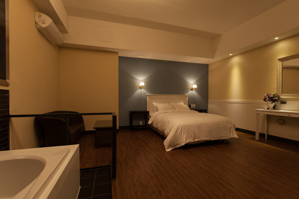 648 Hotel Seoul Exterior photo